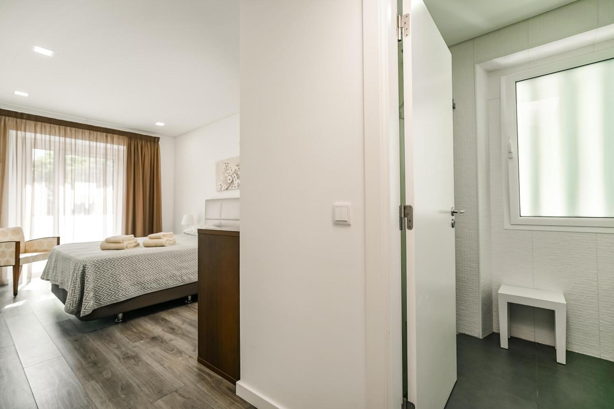 Casa Dos Terracos Apartamentos Сао Мартино до Порто Екстериор снимка